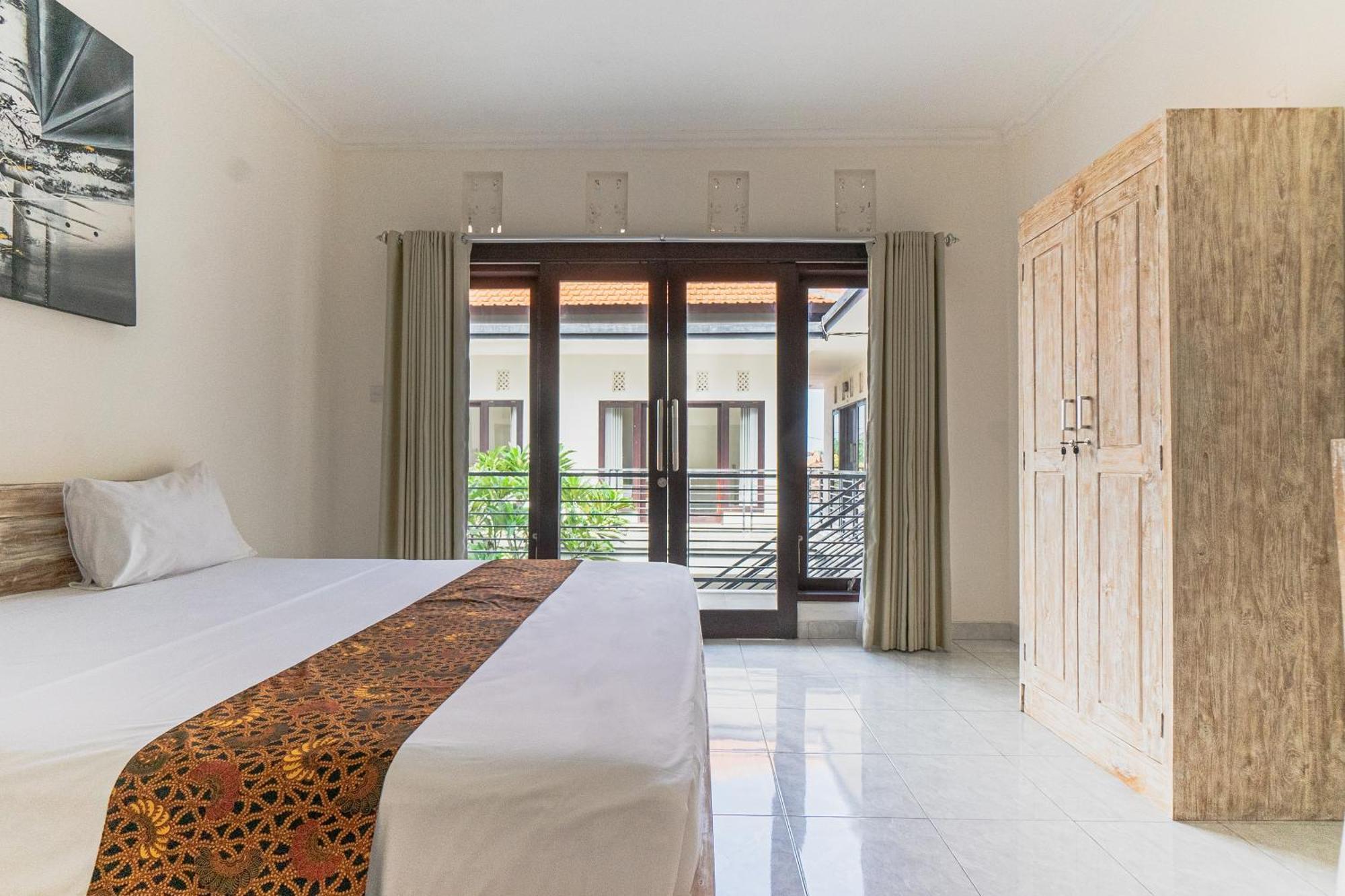 Azalea Homestay & Villa Canggu  Exterior photo