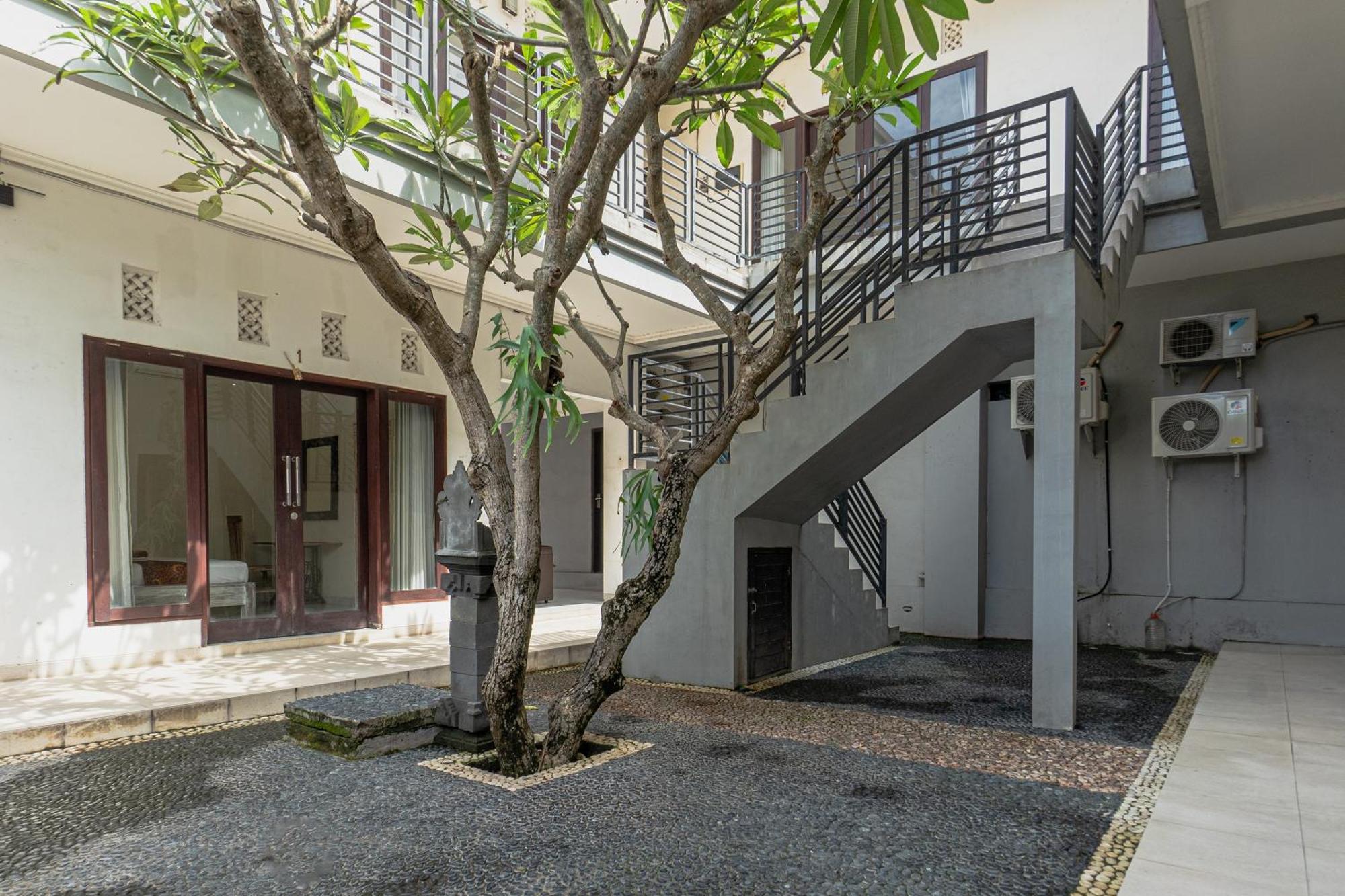 Azalea Homestay & Villa Canggu  Exterior photo